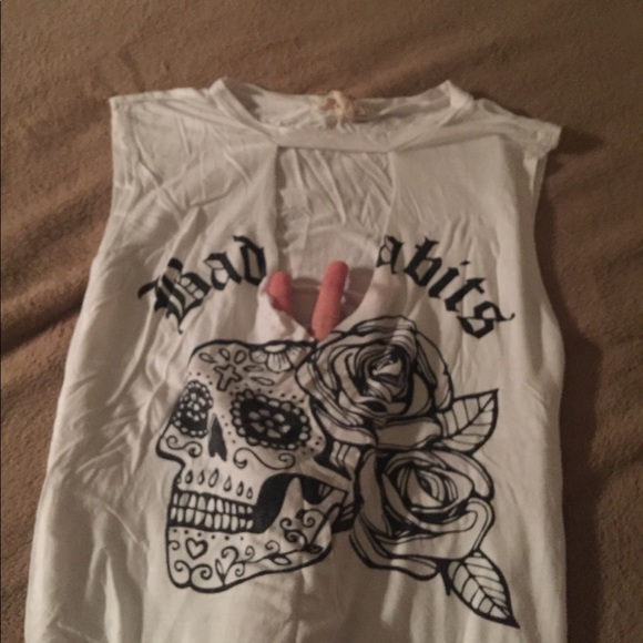Bad habit muscle tee - Picture 2 of 4